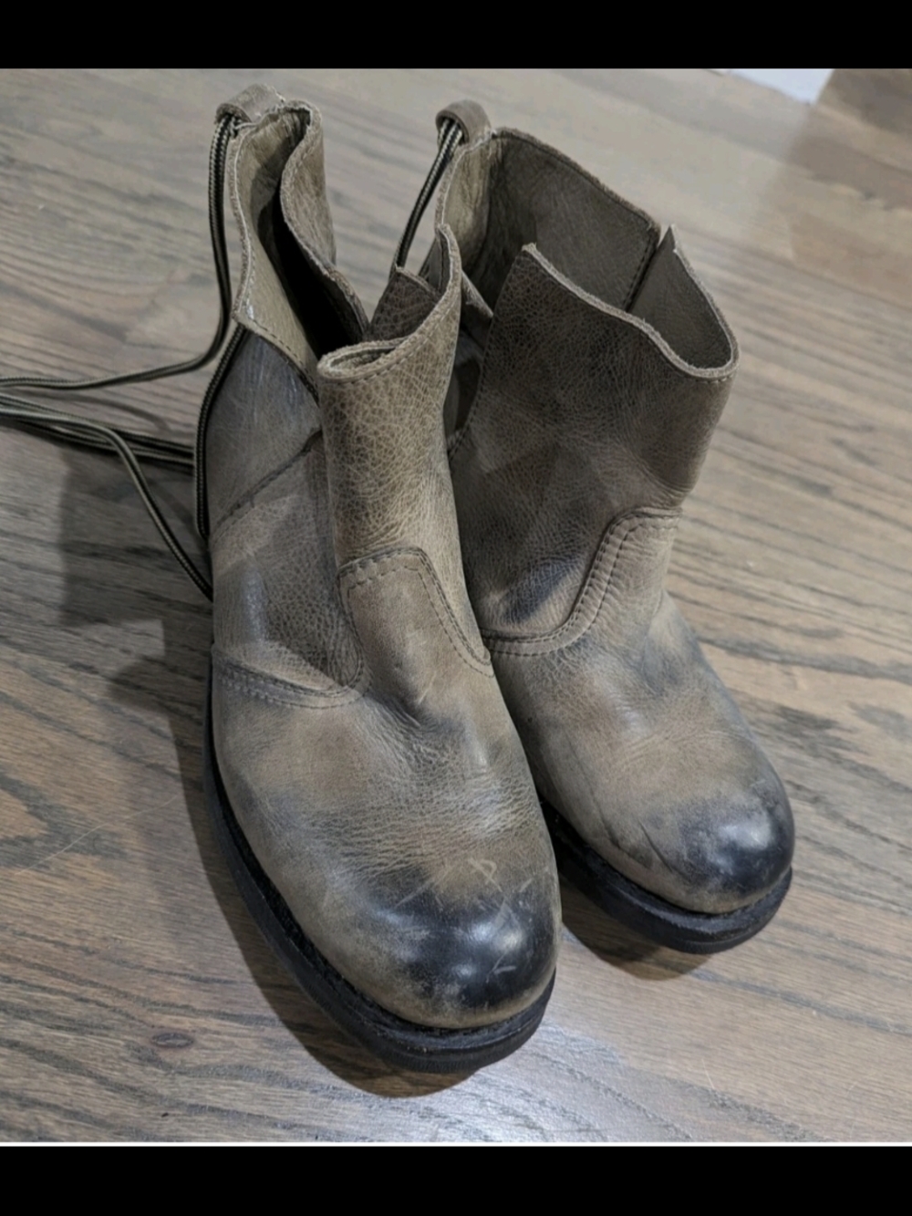 Jeffrey Campbell Taupe Brown Grey Leather Tie Ankle Distressed Booties Boots 8